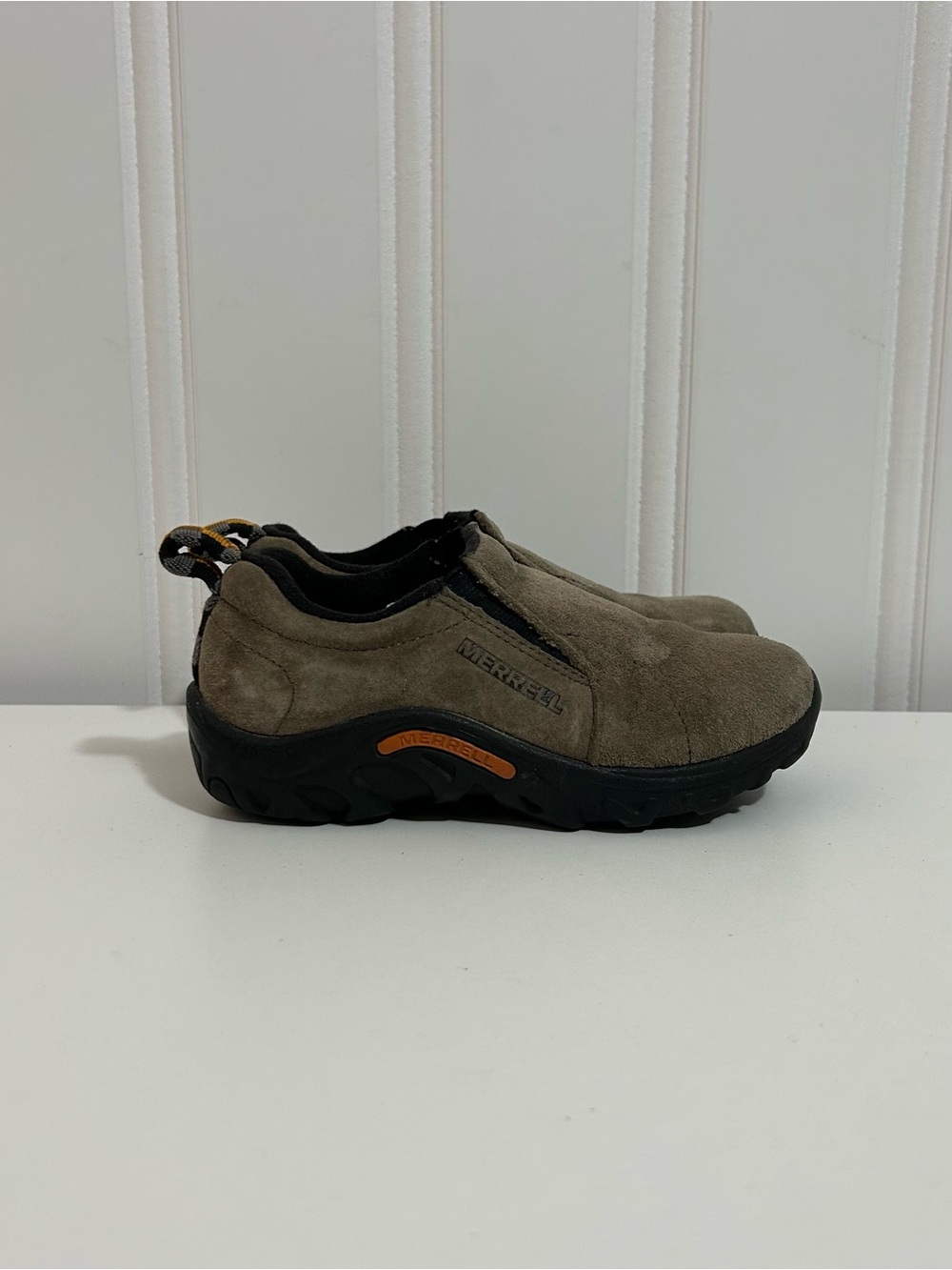 Merrell jungle moc tan suede black slip on